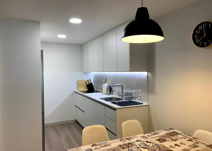 Bpirineos-salenques 公寓 *